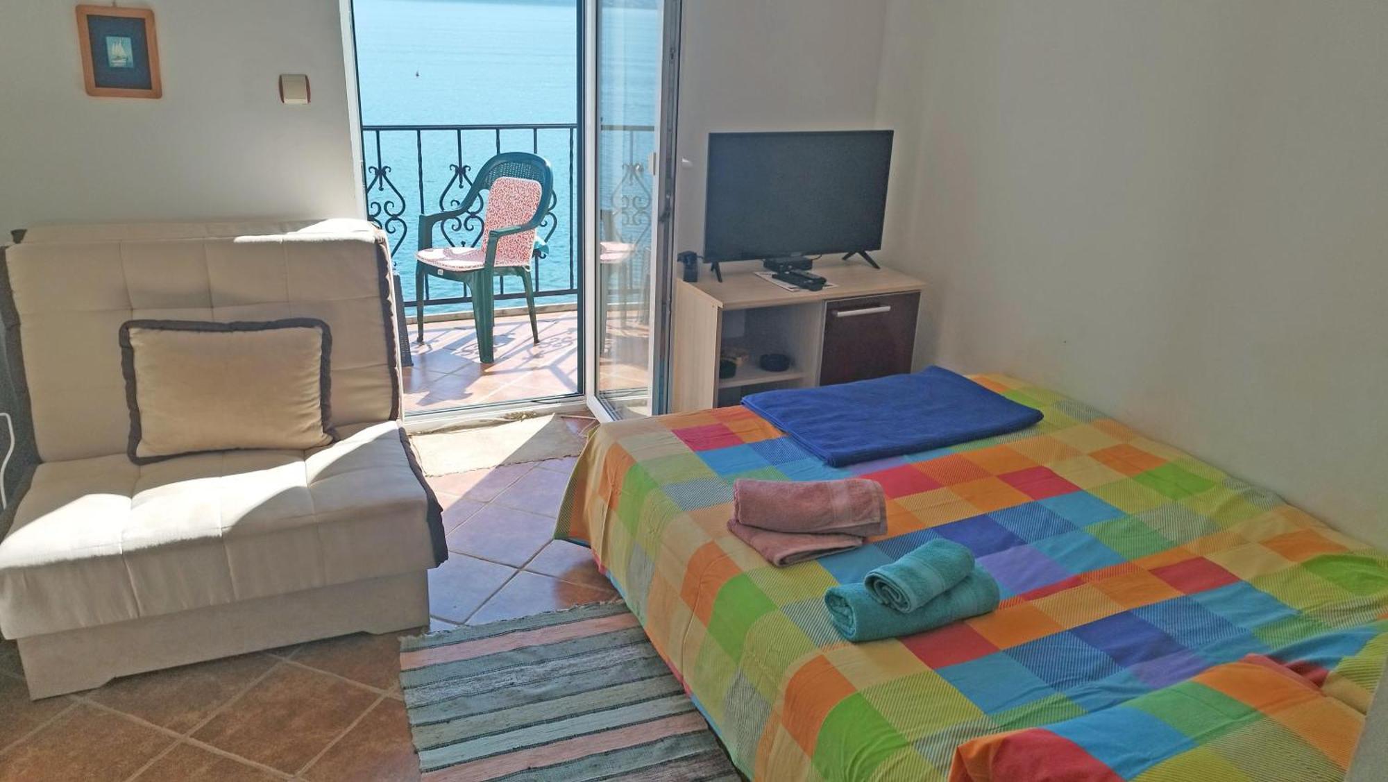 Rooms Beba แฮร์เซ็ก-โนวี ภายนอก รูปภาพ